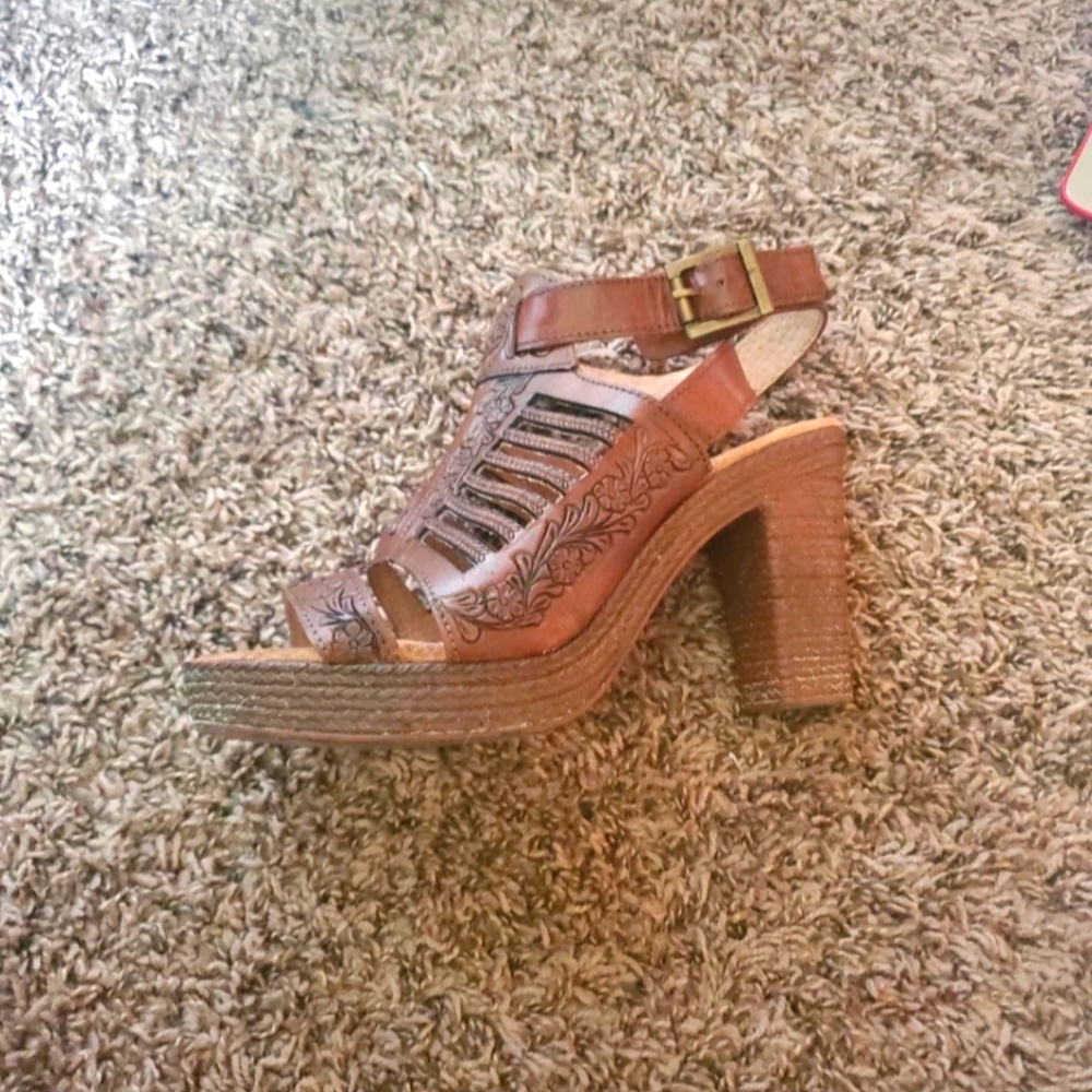 Roper leather heels